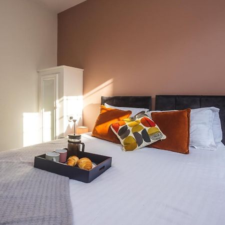Modern Apartment Within City Walls, Parking Chester Exteriér fotografie