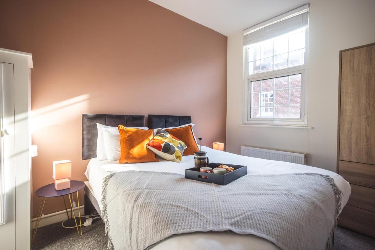 Modern Apartment Within City Walls, Parking Chester Exteriér fotografie